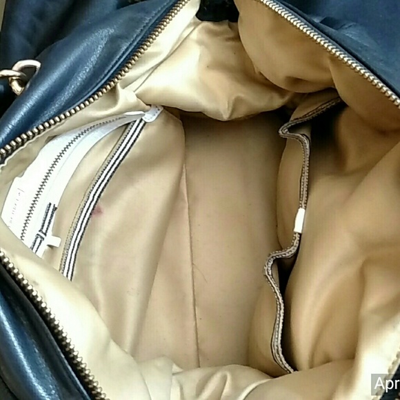 Henri Bendel Bag - Picture 4 of 8